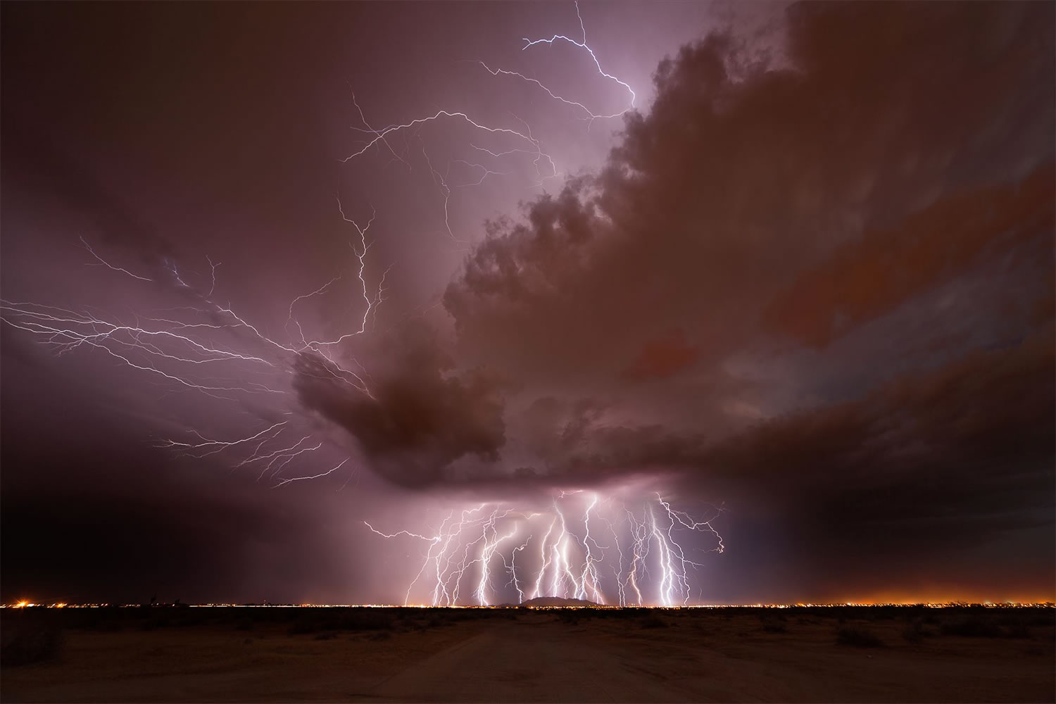 See the Skies Through the Eyes of a Storm-Chasing Photographer
